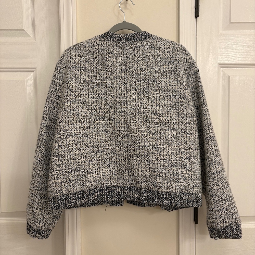 NWOT Blue and Cream Bomber Jacket - Picture 3 of 7
